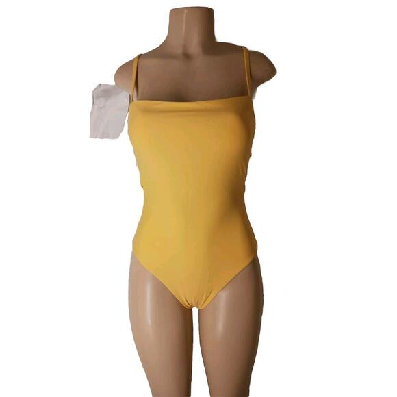 NWT Lulu's Yellow Square Neck Strappy Backless One-Piece Swimsuit Size M Padded - Picture 6 of 8